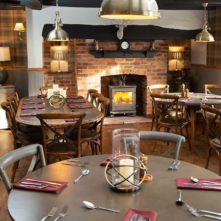 Crown Inn Marston Montgomery Εξωτερικό φωτογραφία