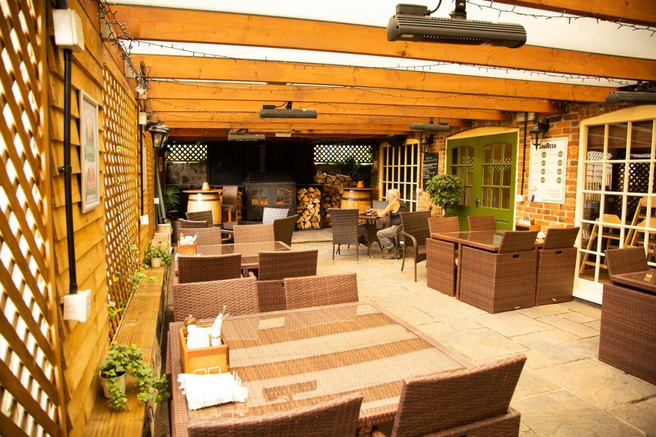 Crown Inn Marston Montgomery Εξωτερικό φωτογραφία